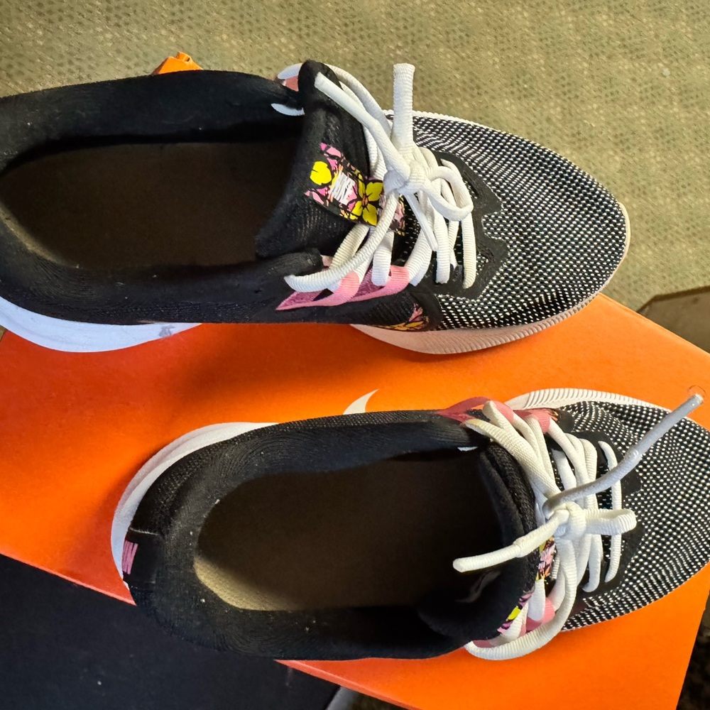 Nike Kids Black and White Floral Sneakers